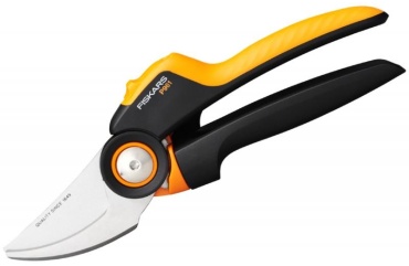 Секатор FISKARS Xseries Powergear L P961