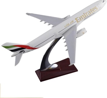 Самолет Shantou Самолет Airbus A330-200 Emirates 1:180