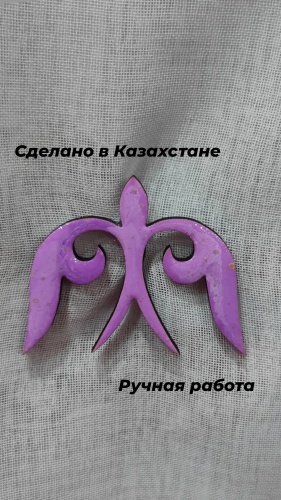 Брошь Sofi_anna_ дерево, ювелирная смола, без вставок