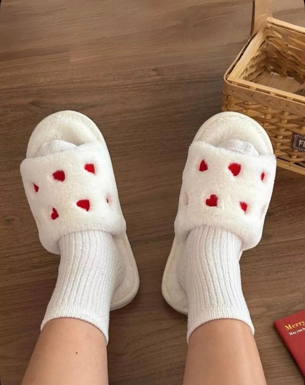Тапочки AISES белый