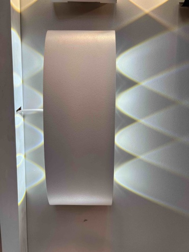 Бра настенный Pro-Max LED, белый