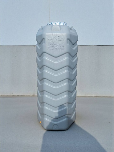 Бак Jahon Invest Plast 1000 л, пластик