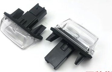 SIGNEDA подсветка 81270-0F020 Toyota Camry