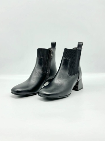 Ботильоны EMMA Shoes черный