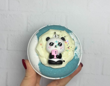 Bath_cosmetics_kz панда с телефоном бомбочка 240 г