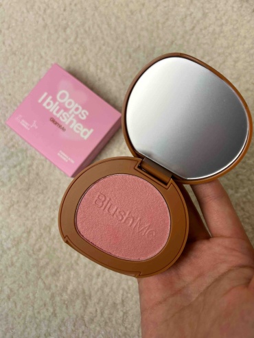 GlamMe Blush Me Soufflé румяна румяна C01 Pink Cake