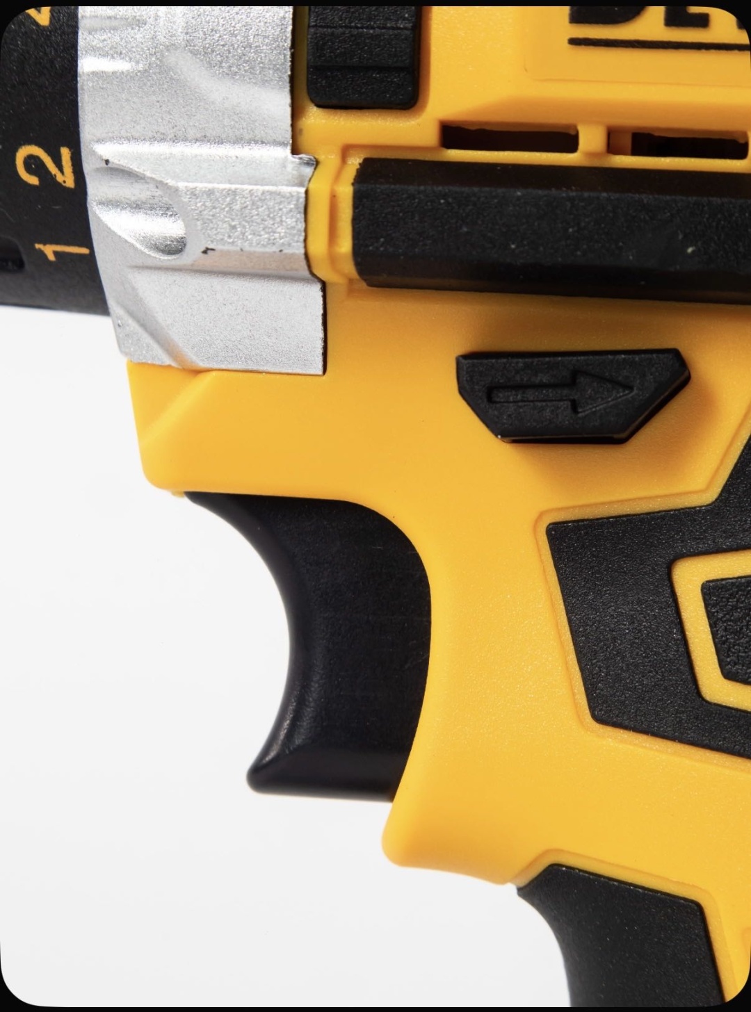 Дрель-шуруповерт Grumer G2620