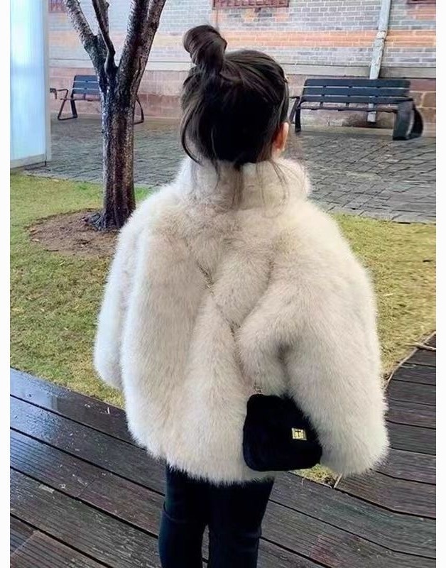 Шуба белый