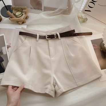 Повседневные шорты Omg shop бежевый