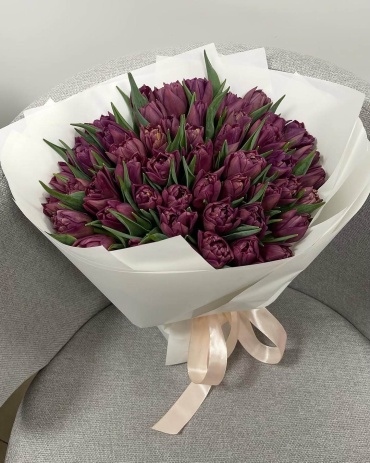 Bestflowers букет с открыткой тюльпан 51 шт 50 см