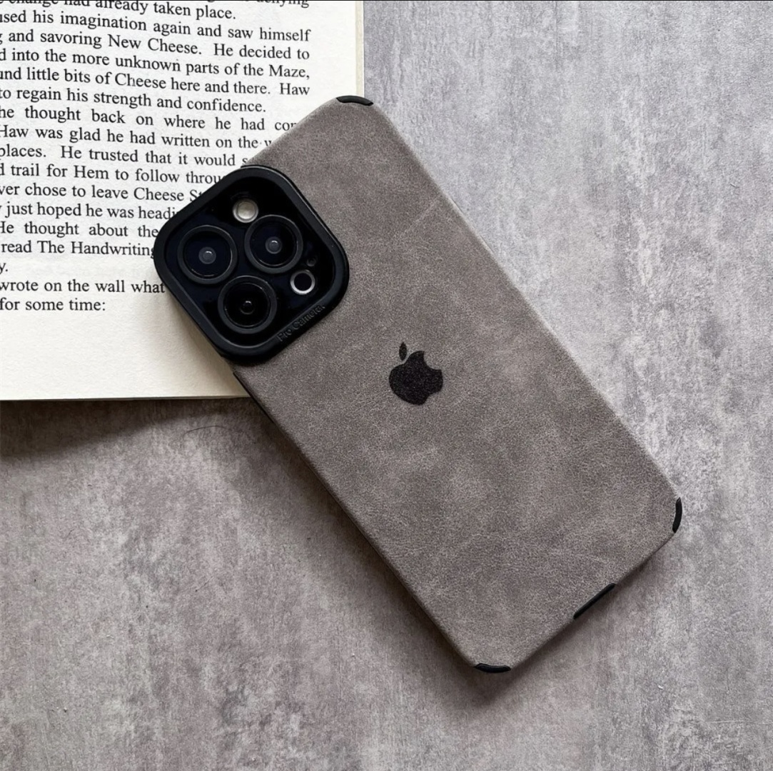 Чехол для Apple iPhone 16 серый