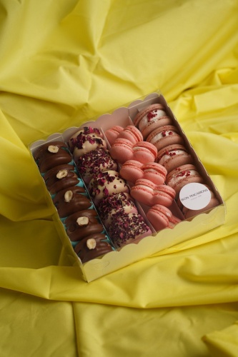 Bon macarons Набор «Сладкий щёпот» 20*20*5см