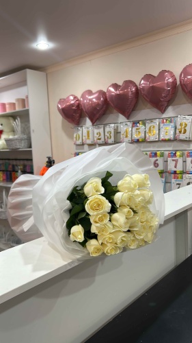 Букет с открыткой роза 25 шт 50 см