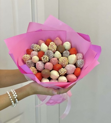 Клубника в шоколаде 30 шт клубники