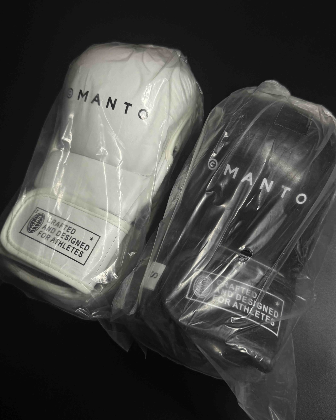 Перчатки Manto черепахи белый S