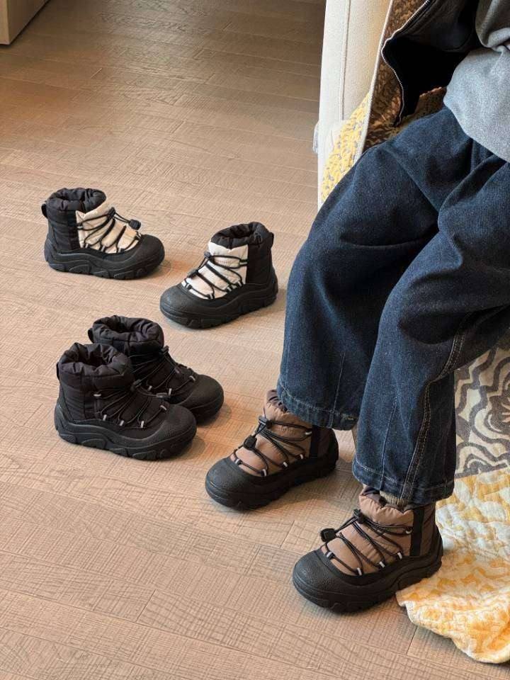 Дутики белый