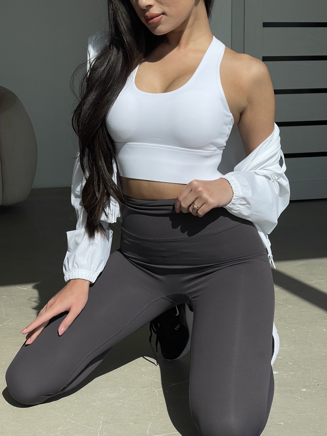 Топ Fitworld белый
