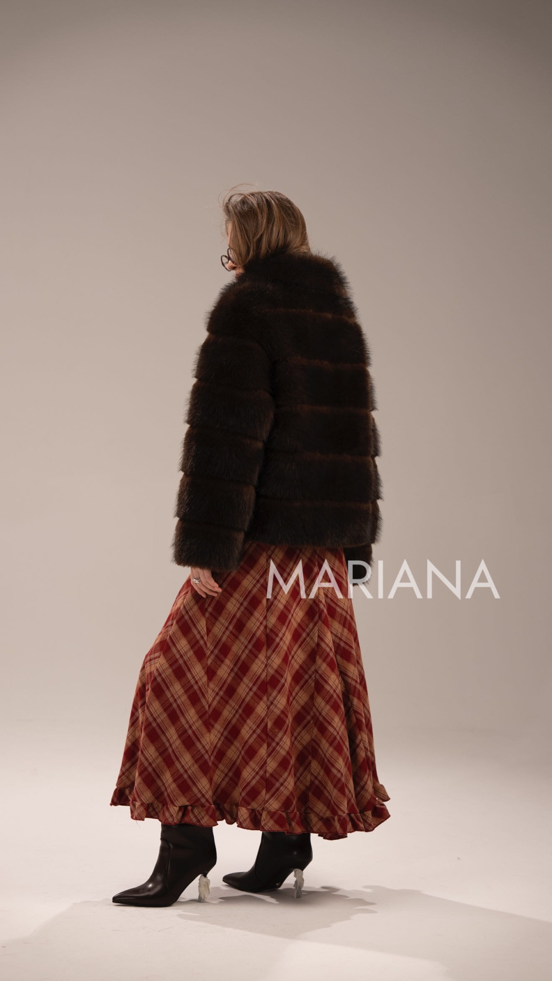 Шуба MARIANA коричневый