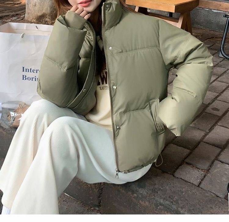 Пуховик зеленый