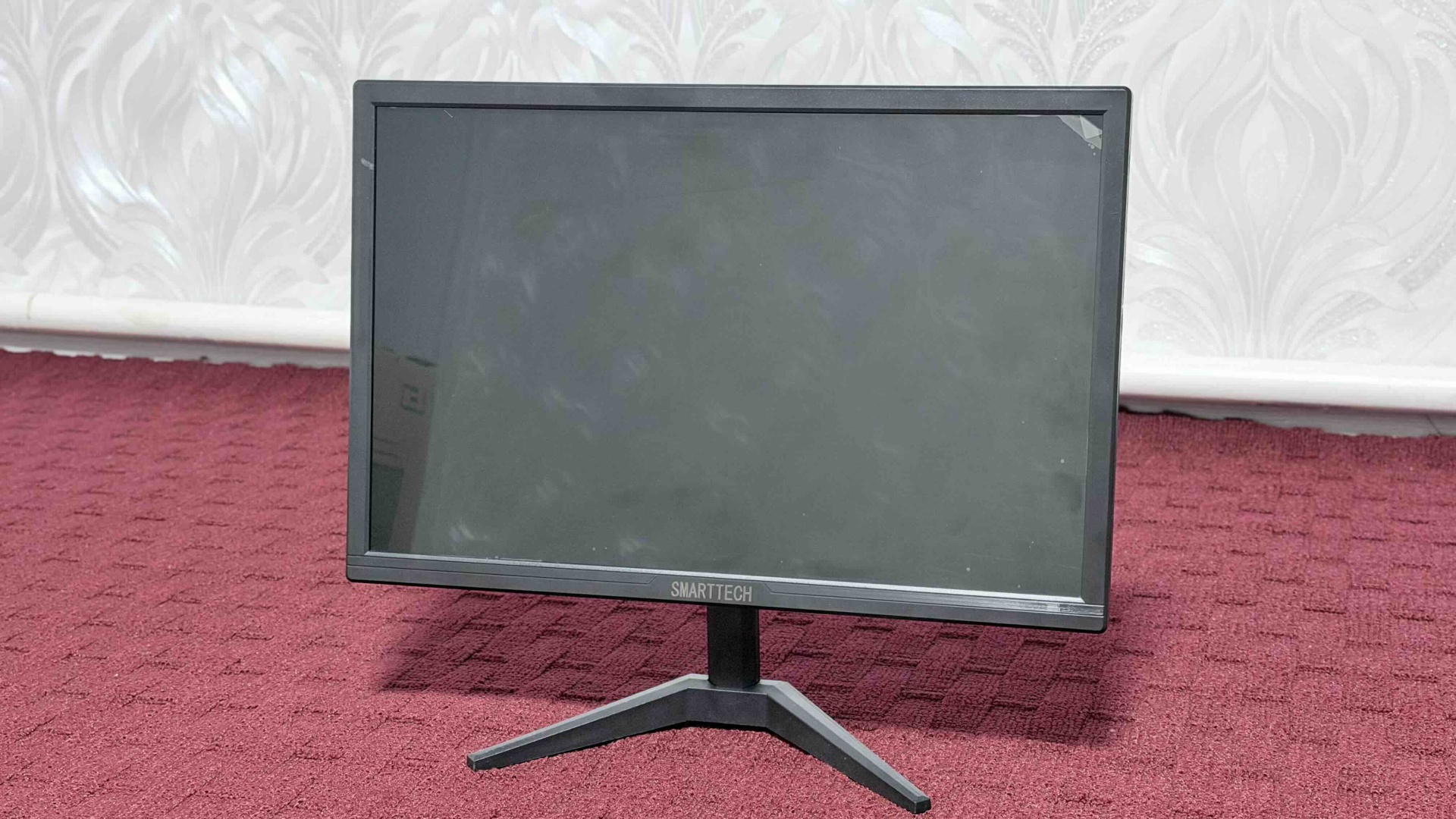 Монитор 22" Smart Tech М-22 черный