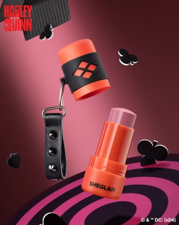 SHEGLAM Harley Quinn румяна Big Swing