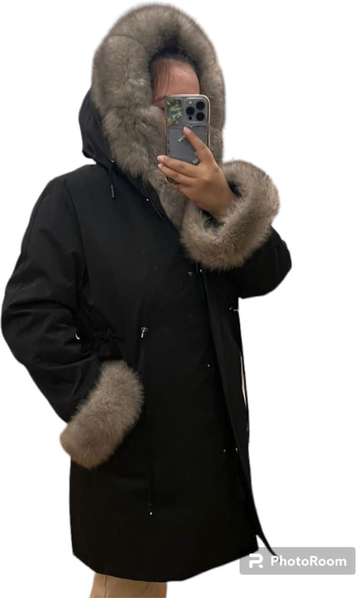 Парка черный