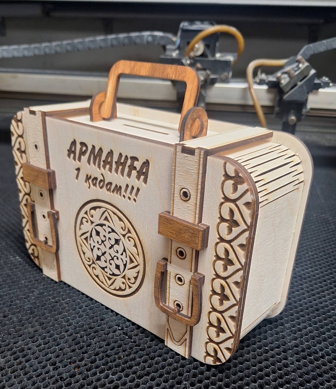 Копилка Arqar Чемодан, дерево