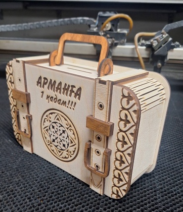 Копилка Arqar Чемодан, дерево