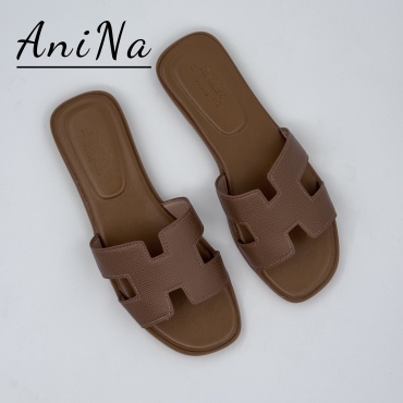 Шлепанцы AniNa хаки