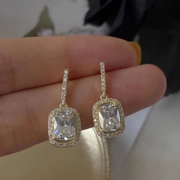 Серьги бижутерный сплав, стразы