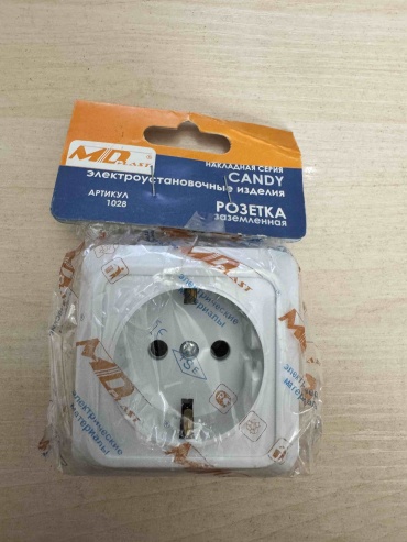 Розетка MD Candy, белый