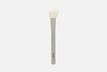 FOR ME angled blush brush 1
