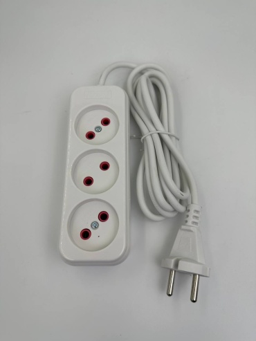 Удлинитель Lezard 720-0302-303 2 м