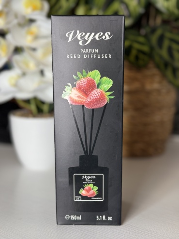 Veyes parfum Strawberry 150 мл