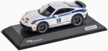 Автомобиль Porsche WAP0200040PDKK 1:43