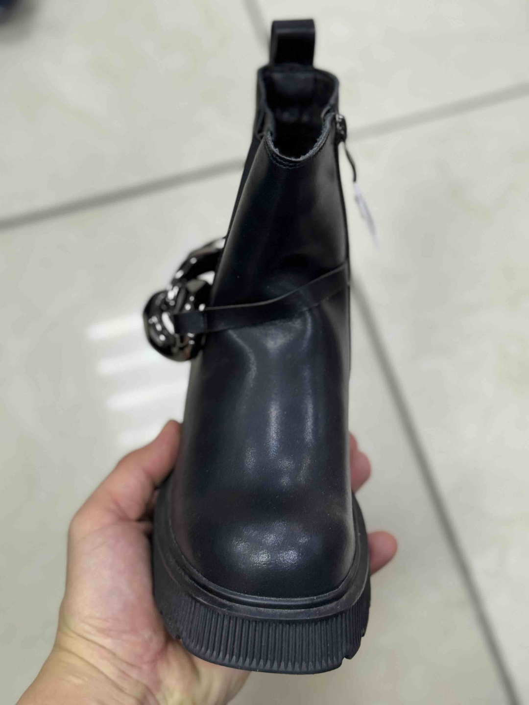 Ботинки черный