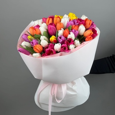 La Fleur букет с открыткой Букет из 51 тюльпанов микс тюльпан 51 шт 50 см