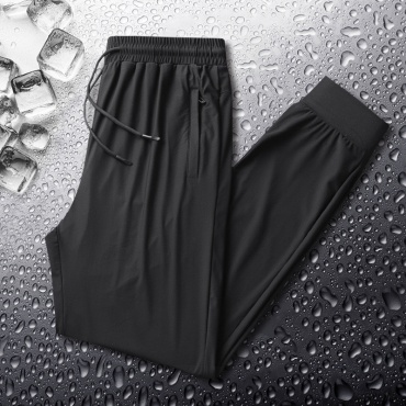 Спортивные брюки Urban Outfit графит