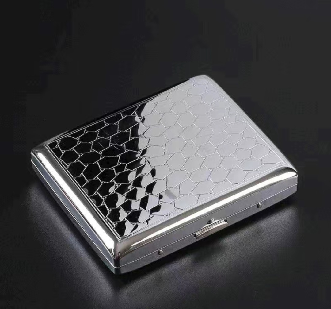 Портсигар 100% BEST 33024 9.5 x 7.7 см влагозащитный корпус