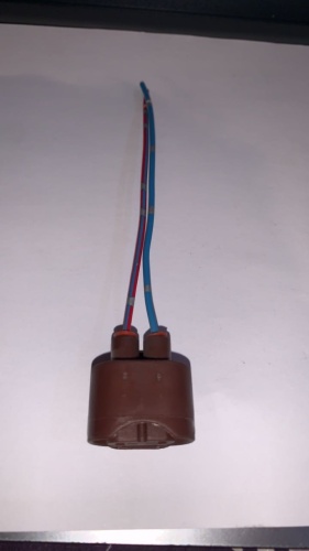 30290428_482877601 разъем HB4, 1 шт
