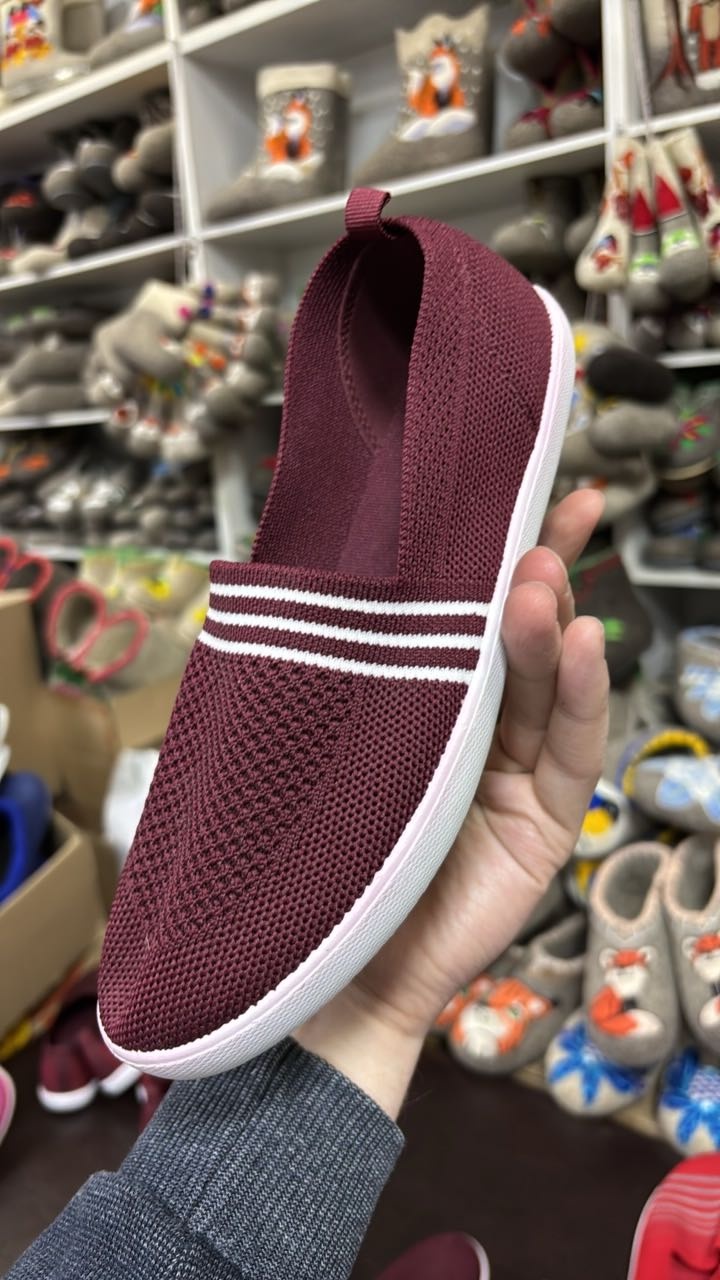 Слипоны бордовый