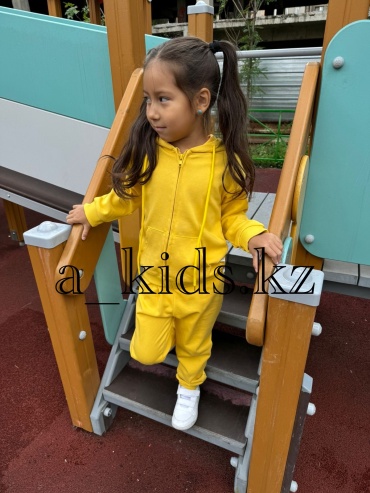 Akids желтый