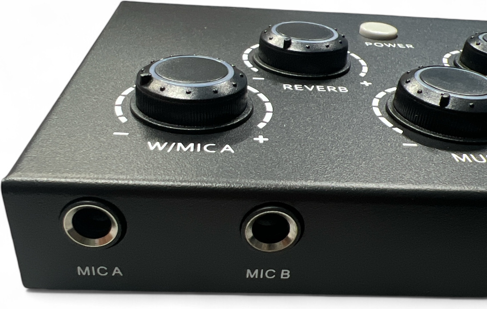 Микрофон XTUGA DM4K черный