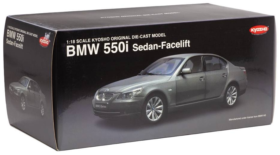 Автомобиль 1:18
