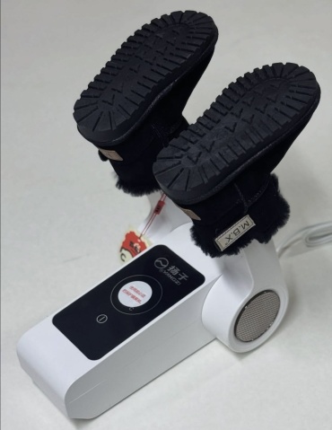 30433782_011646621 белый