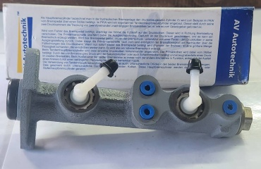 AUTOTECHNIK главный тормозной цилиндр BZT07203