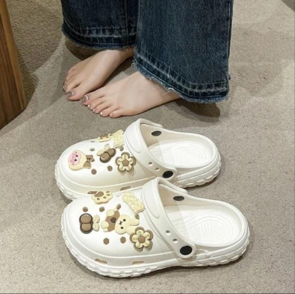 бежевый, белый