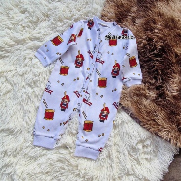 Комбинезон Baby белый
