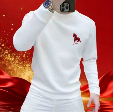 Свитшот белый