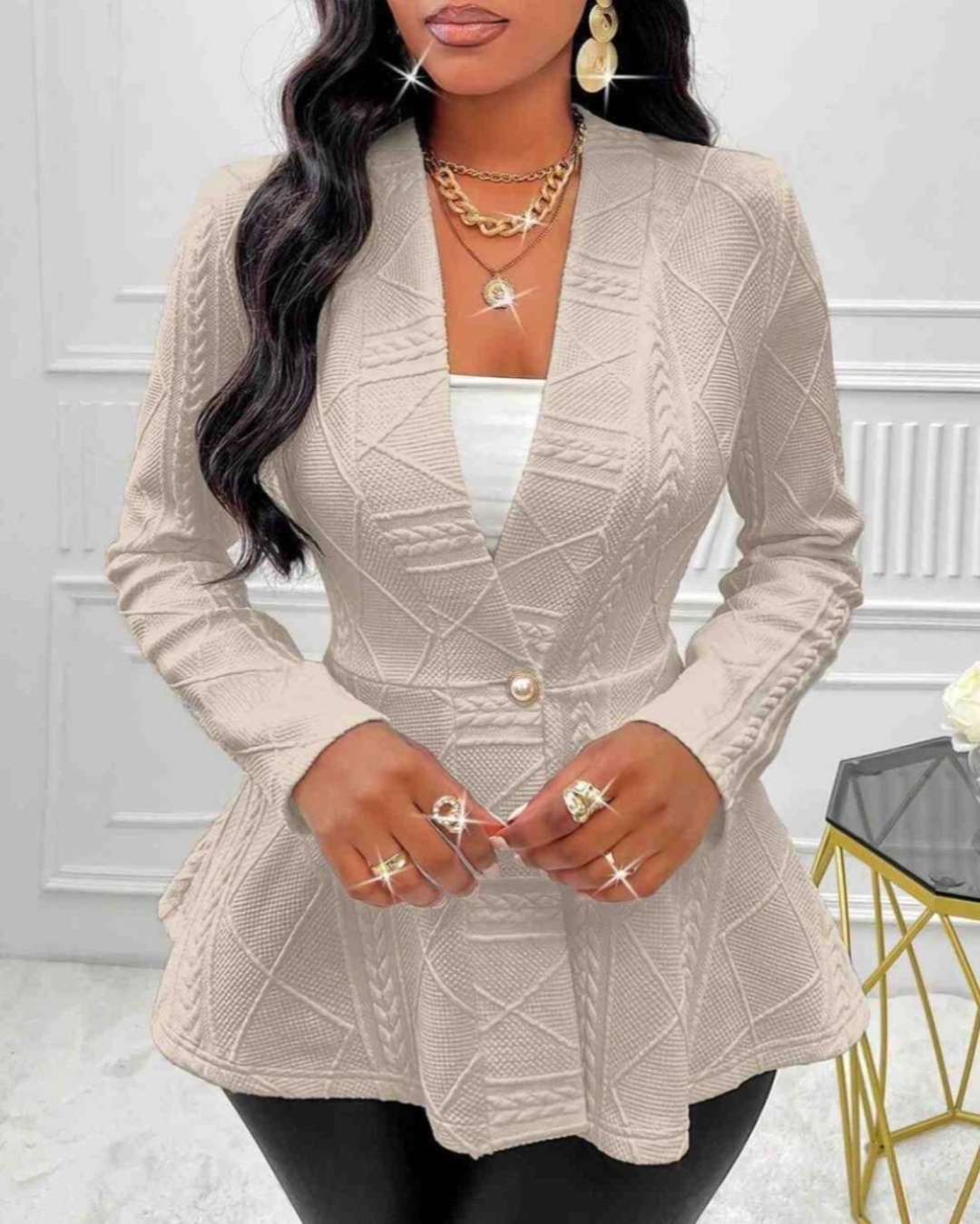 Пиджак бежевый